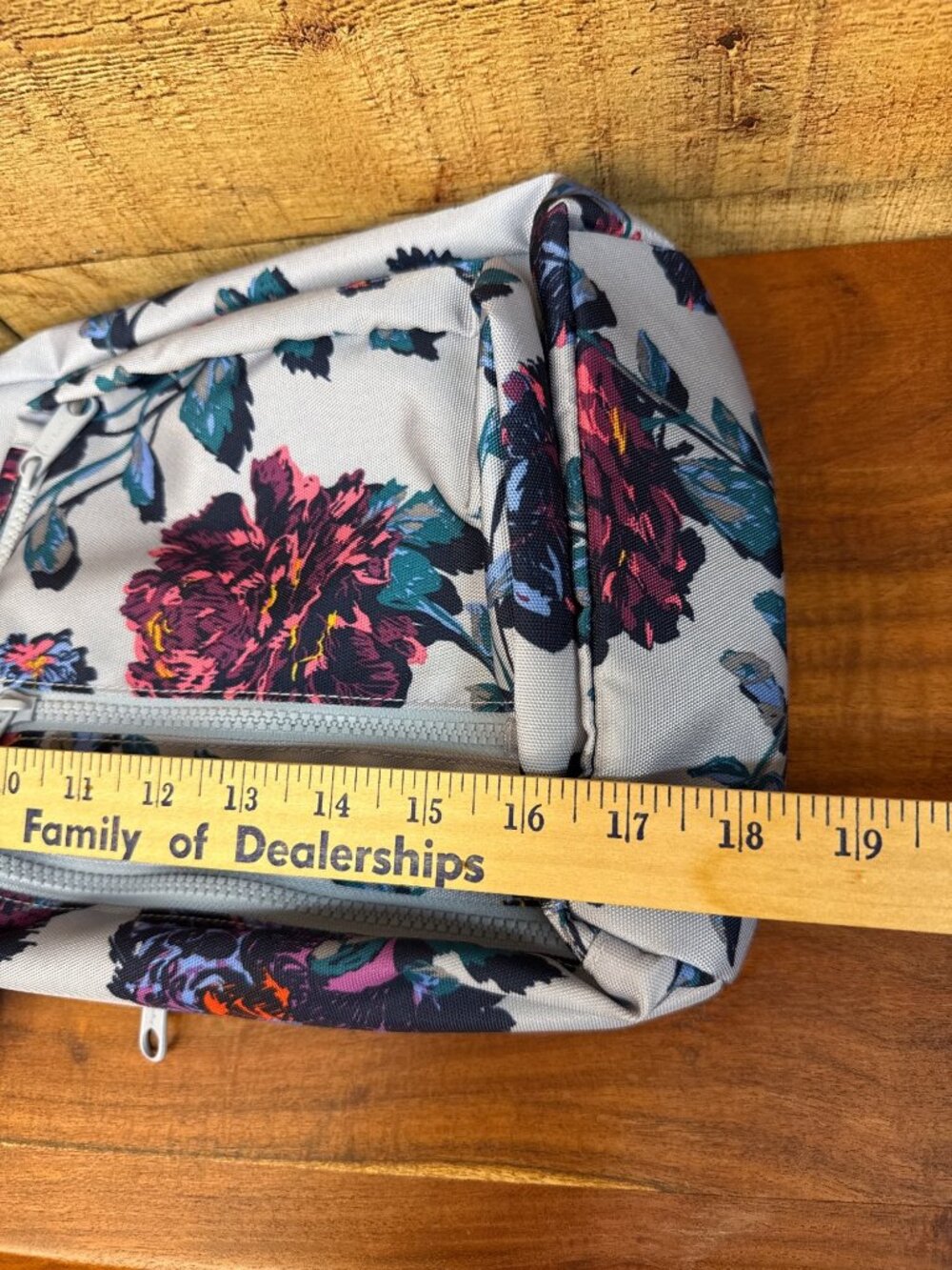 ReActive Sling Backpack by Vera Bradley NWT - Picture 7 of 7